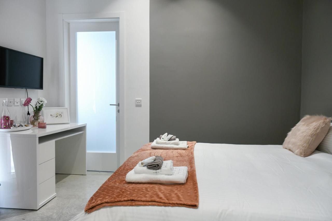 B&B Marina Ta Xbiex Екстер'єр фото